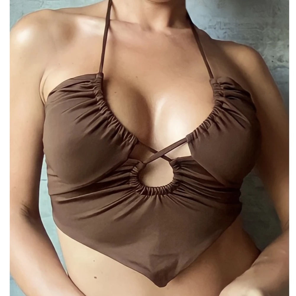 Chocolate Brown Crop Top 🤎